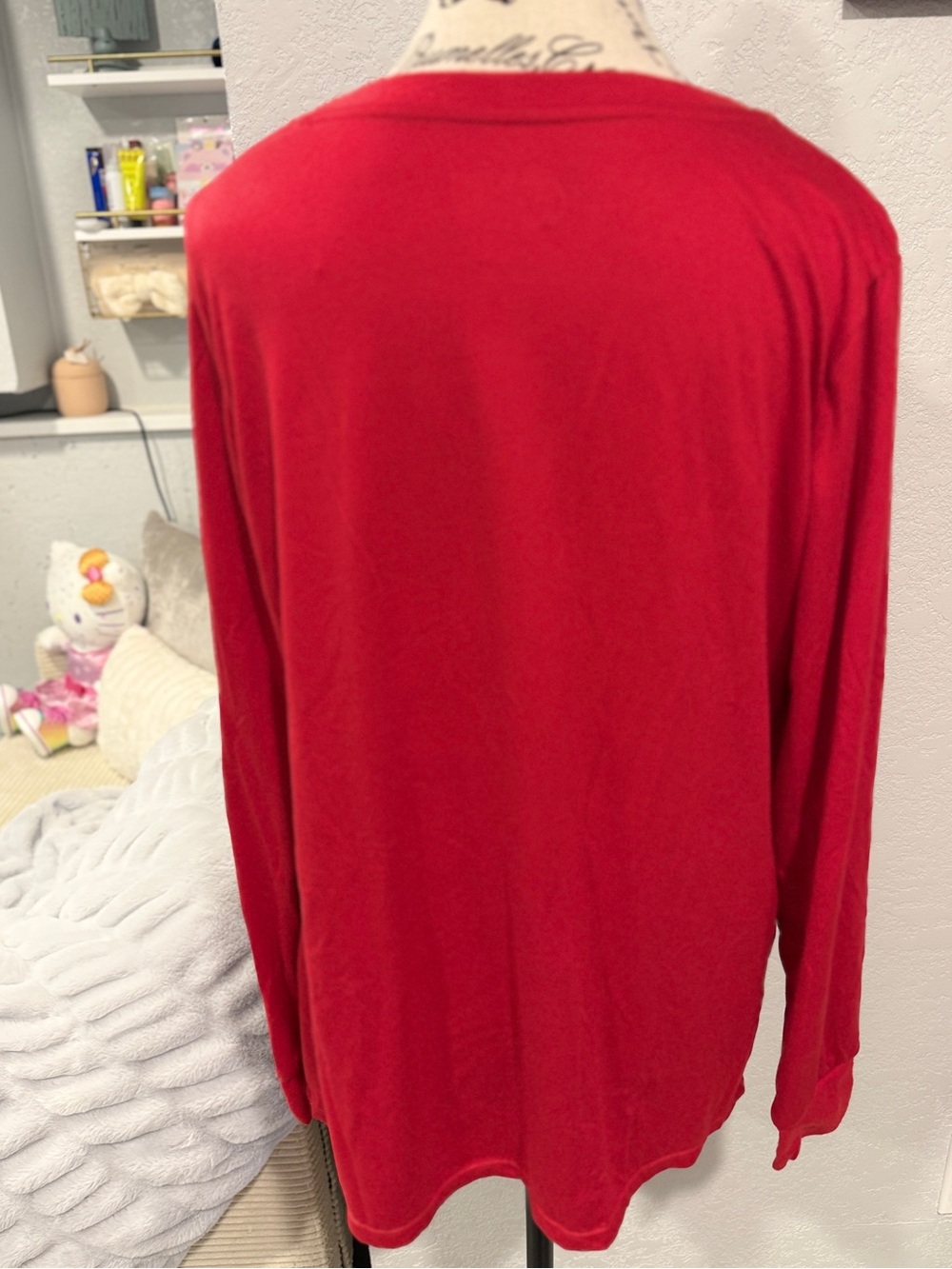 Dr. Seuss Grinch Mode Christmas Graphic Tee Size Medium Red Long Sleeve Shirt - Picture 5 of 5